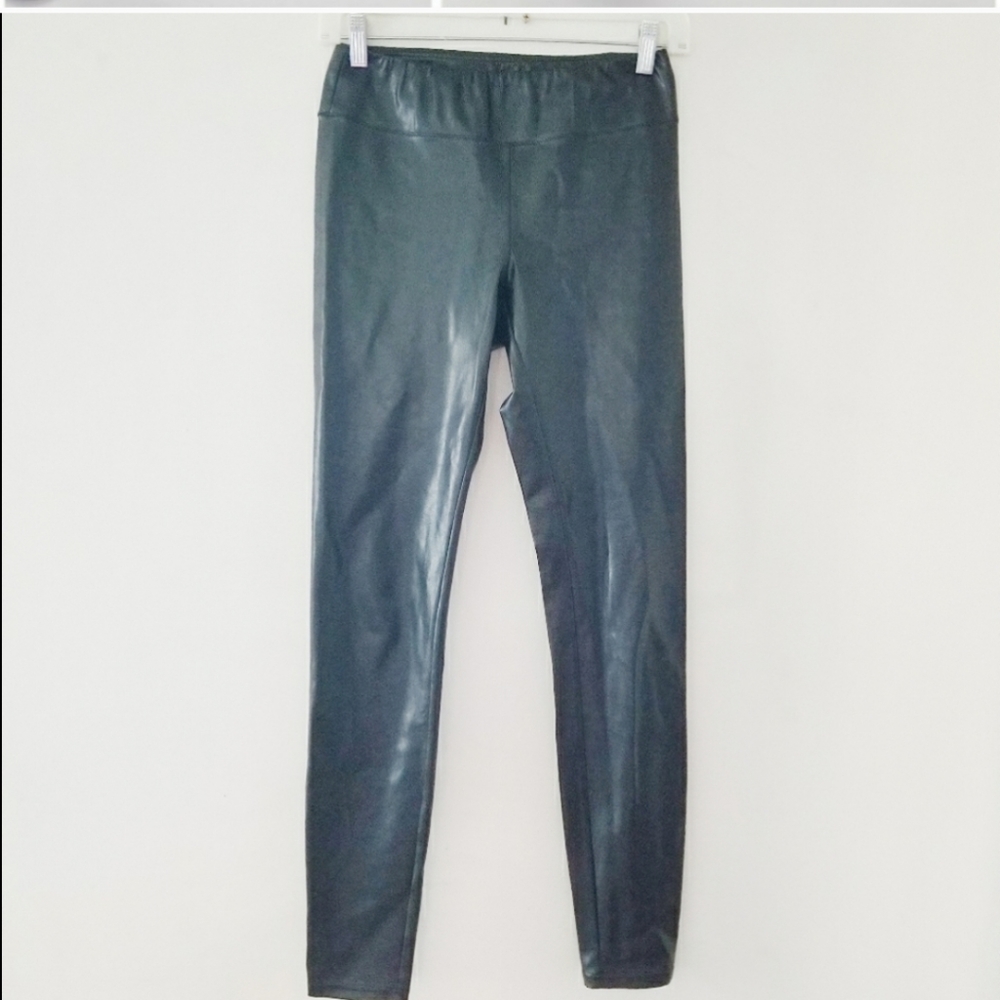 Daria Wilfred Free faux leather midrise pa… - Picture 6 of 7